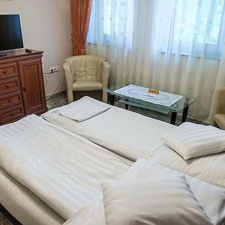 BL Luxus Apartman Szeged Eksteriør billede