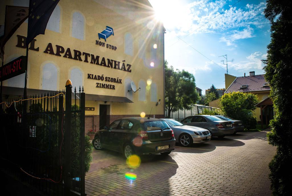 BL Luxus Apartman Szeged Værelse billede